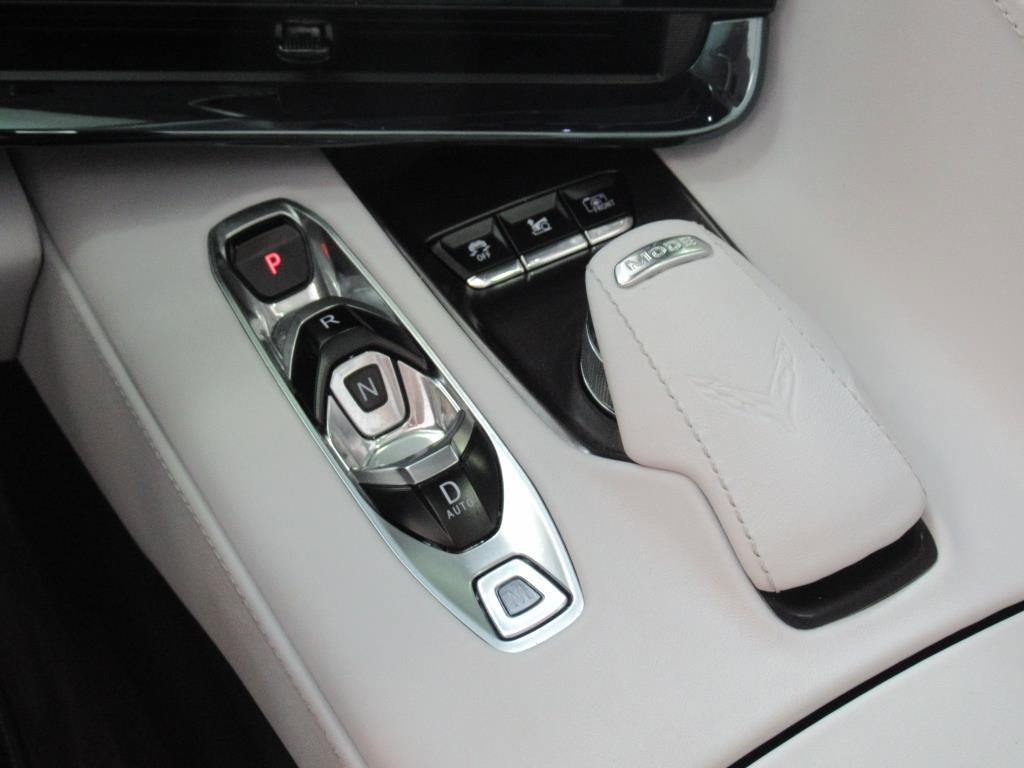 Used 2025 Chevrolet Corvette Z06 image 24