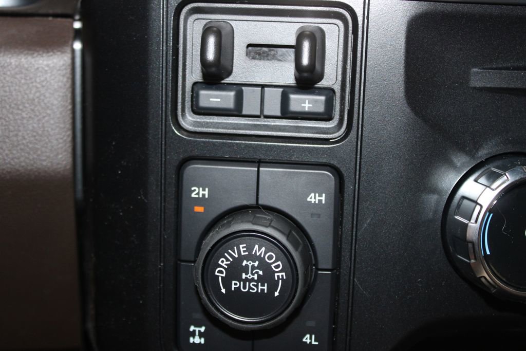 New 2026 Ford F350 King Ranch w/ Tremor Off-Road Package image 60