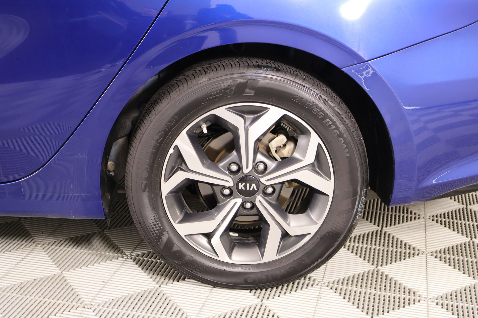 Used 2021 Kia Forte LXS image 17