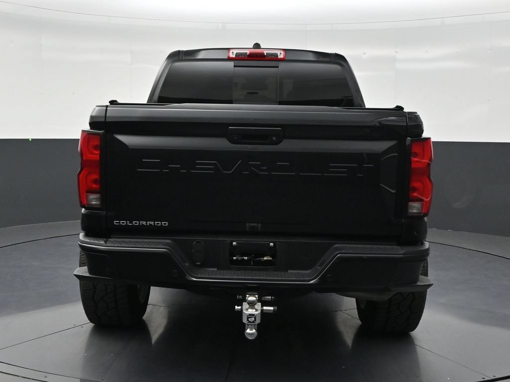 Used 2025 Chevrolet Colorado Z71 AWD/4WD image 4