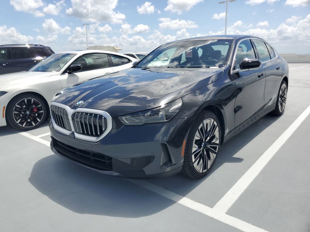 Used 2026 BMW 530i w/ Convenience Package RWD video 1