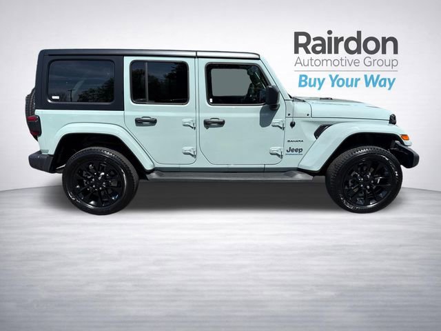 Used 2023 Jeep Wrangler Unlimited Sahara AWD/4WD image 10