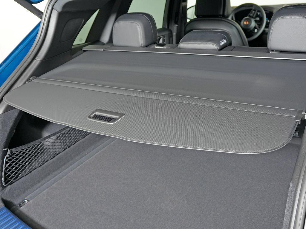Certified 2026 Porsche Cayenne AWD/4WD image 15