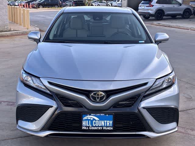 Used 2024 Toyota Camry XSE FWD image 9