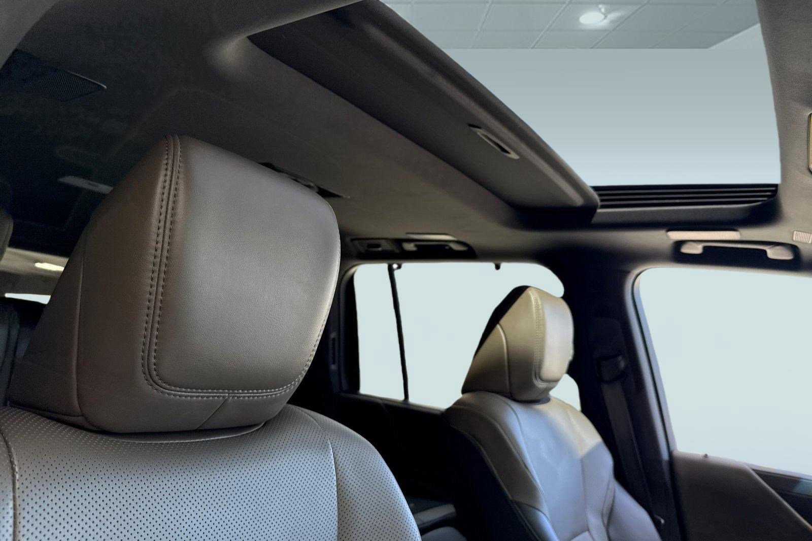 New 2026 Lexus LX 700h Overtrail image 14