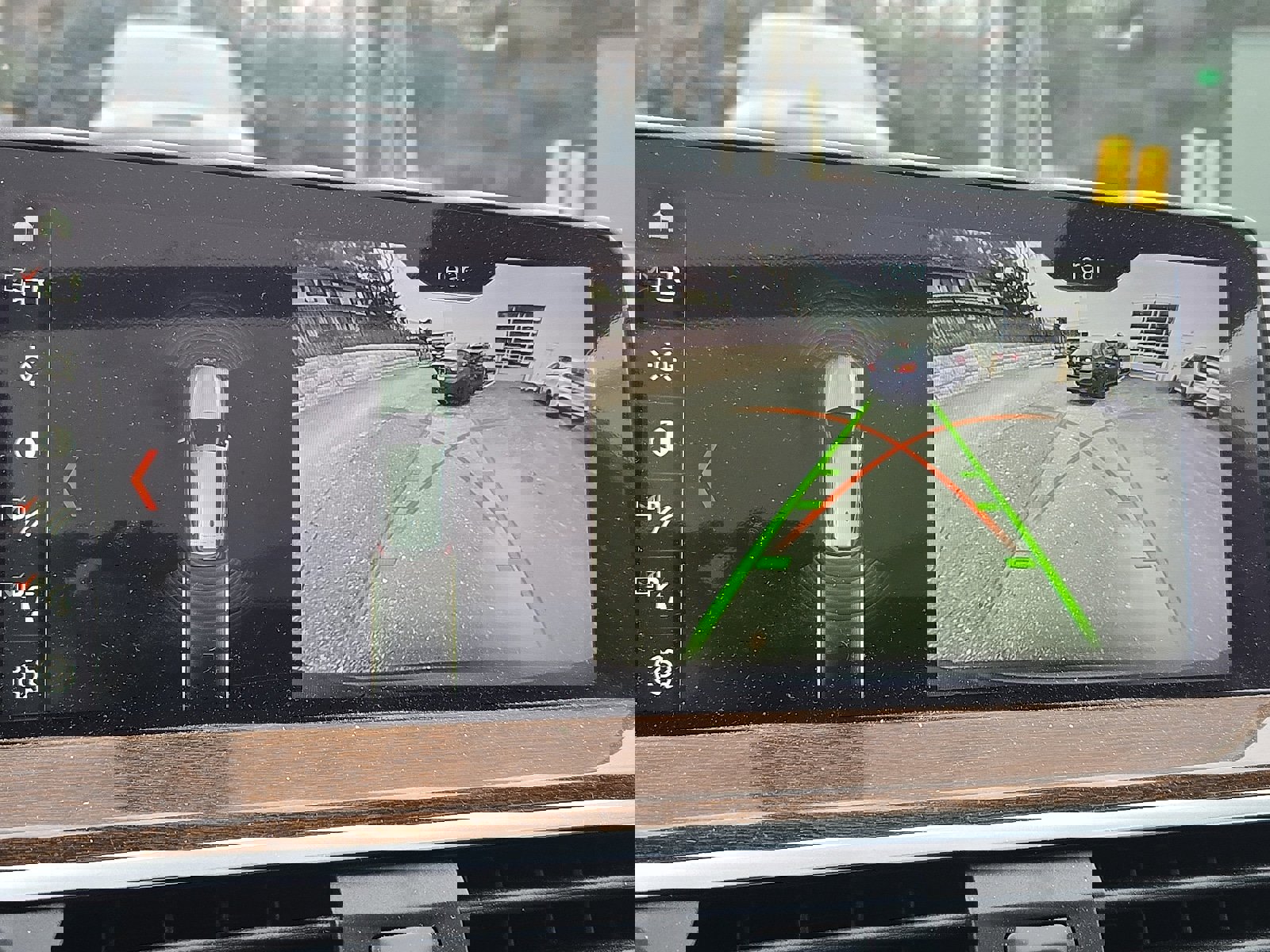 Used 2018 BMW X3 xDrive30i image 19