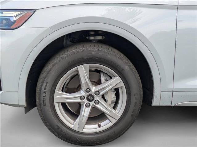 Used 2024 Audi Q5 2.0T Premium w/ Convenience Package AWD/4WD image 14