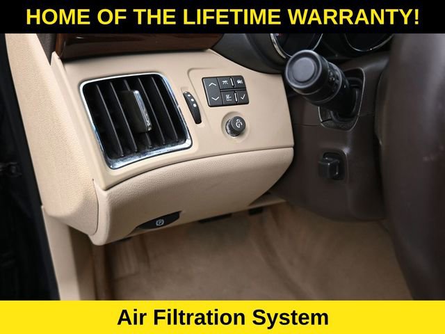 Used 2010 Cadillac CTS Premium image 16