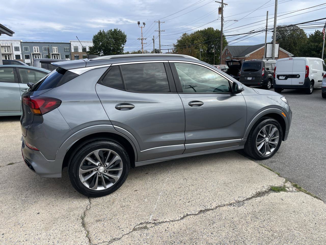 Used 2021 Buick Encore GX Preferred w/ Sport Touring Package AWD/4WD image 17