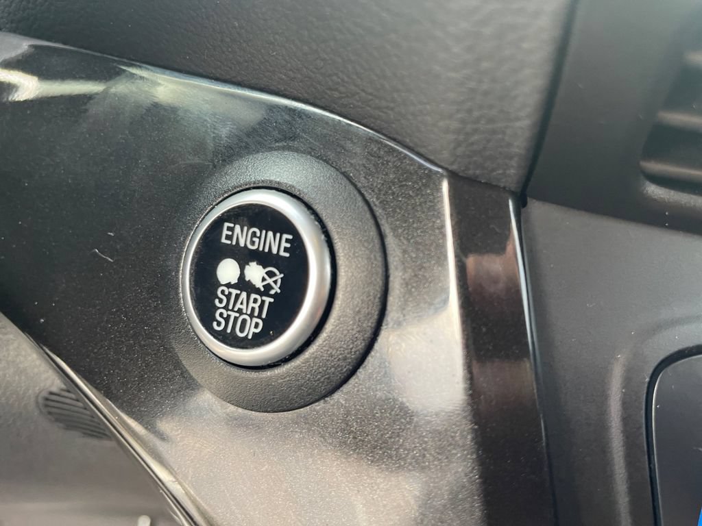Used 2017 Ford Escape Titanium FWD image 22