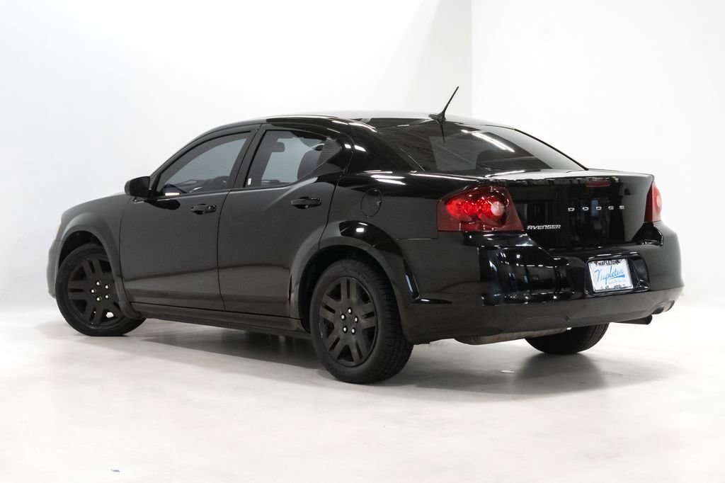 Used 2014 Dodge Avenger SE FWD image 23
