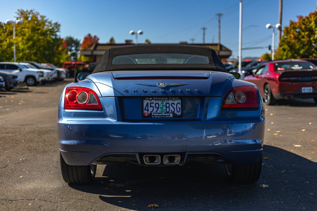 Used 2005 Chrysler Crossfire Limited RWD image 8