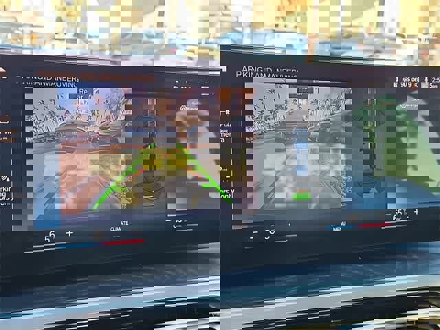 Used 2023 BMW 330e 330e image 30