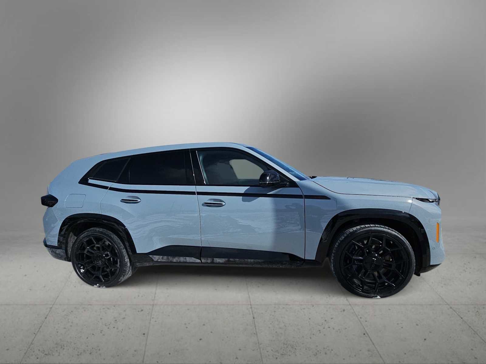 New 2026 BMW XM Label Red image 9