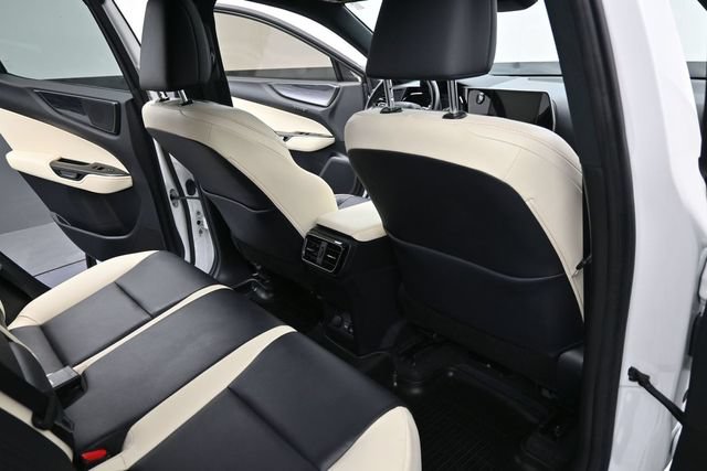 Used 2024 Lexus NX 250 FWD w/ Towing Package (2000 Lbs) image 10