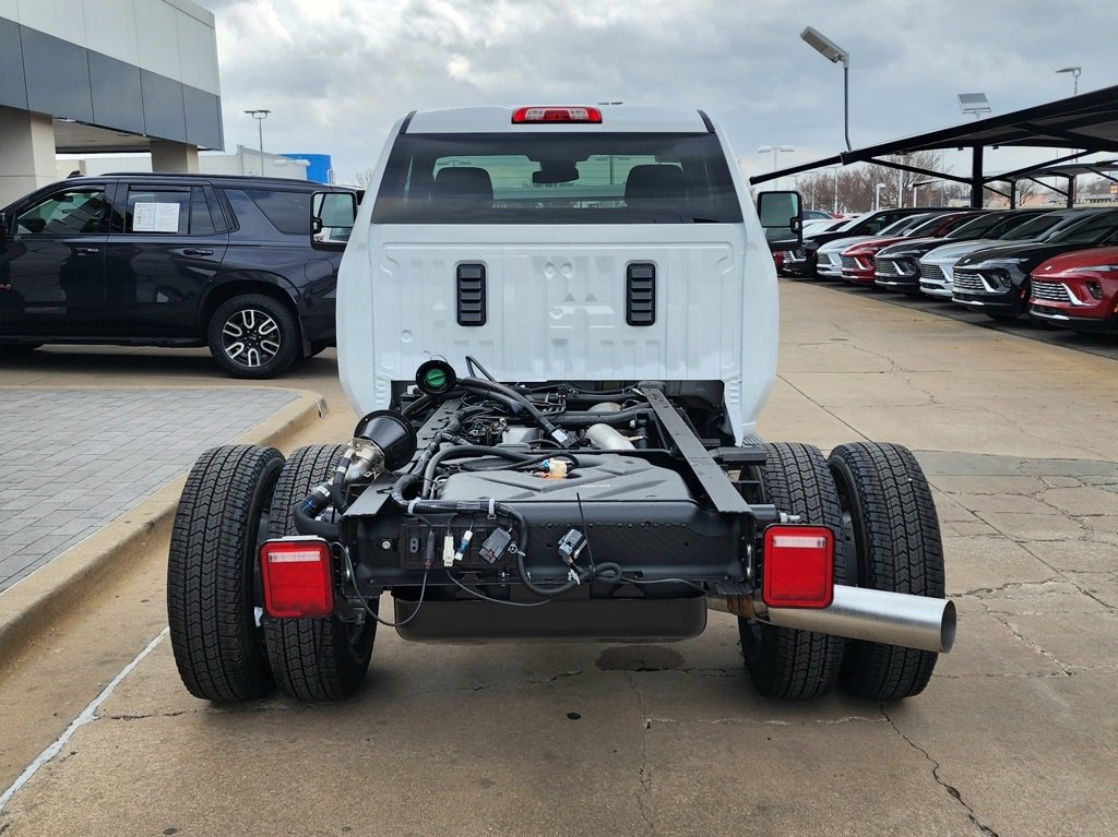 New 2026 GMC Sierra 3500 Pro w/ Convenience Package image 4