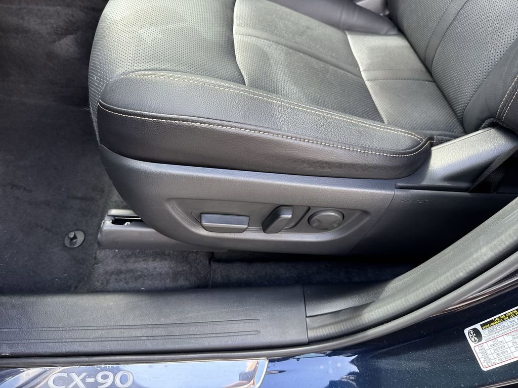 Certified 2025 MAZDA CX-90 3.3 Turbo w/ Preferred Package image 42