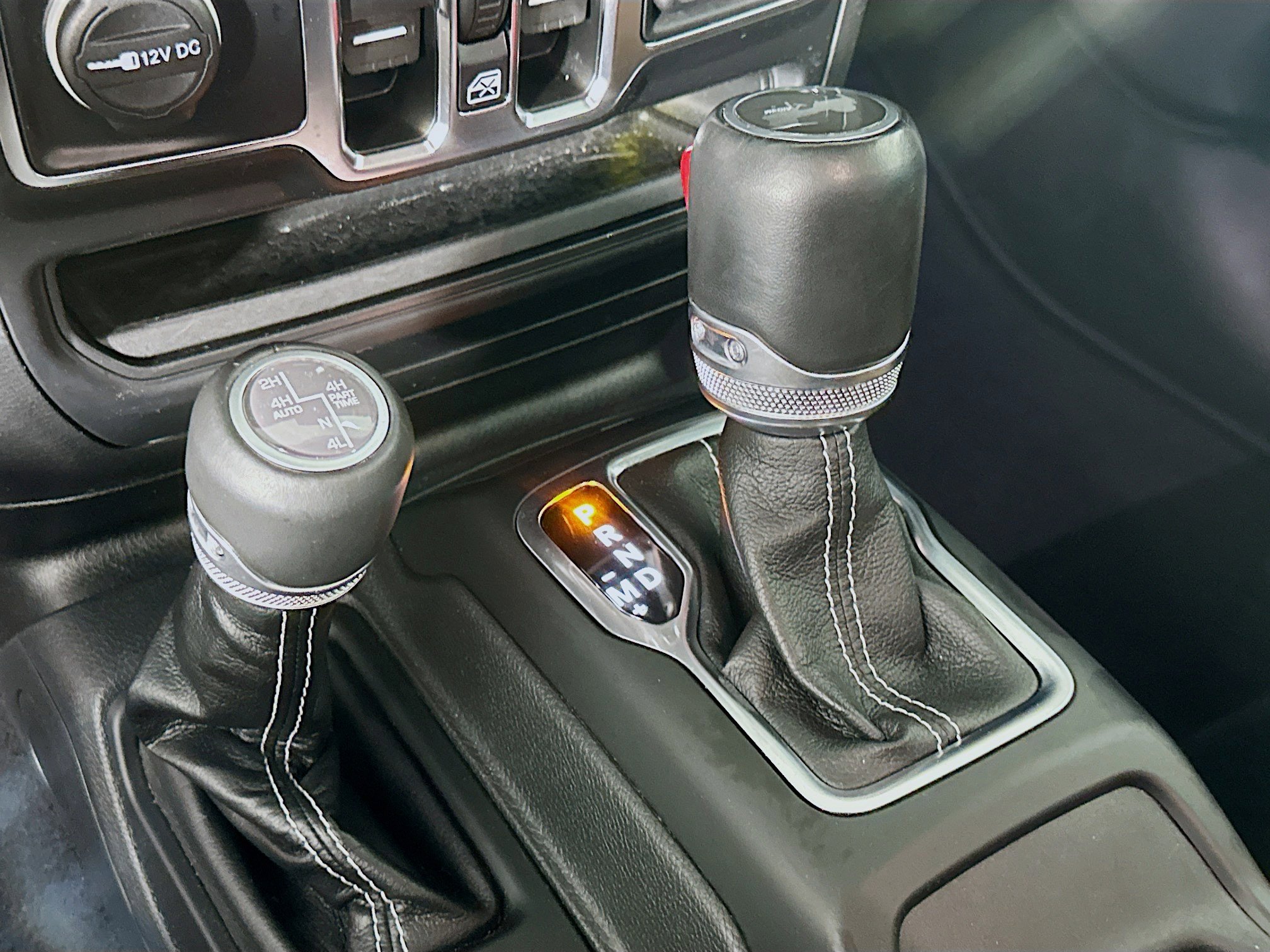 Used 2023 Jeep Wrangler Sahara w/ Cold Weather Group image 24