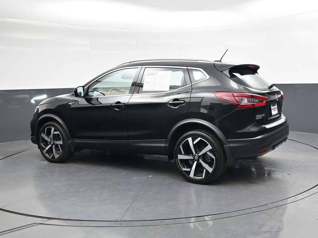 Used 2022 Nissan Rogue Sport SL w/ Premium Package image 7