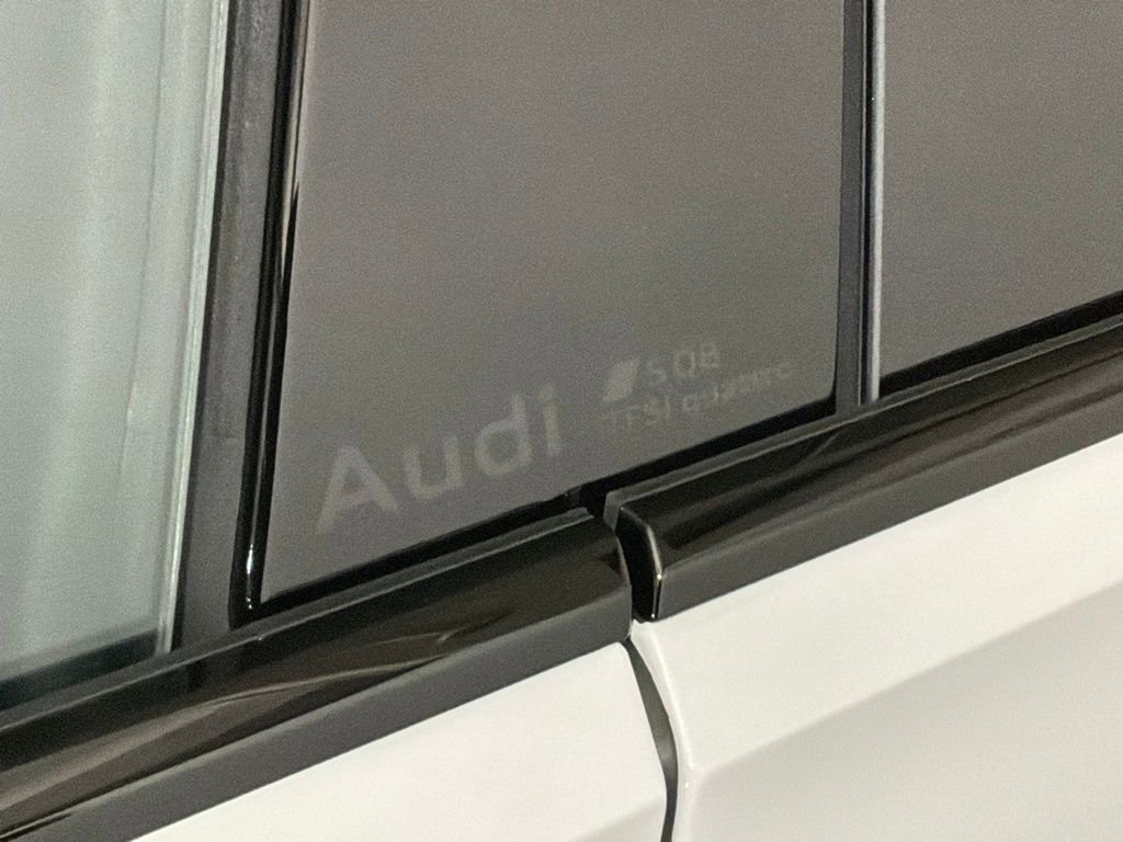 New 2026 Audi SQ8 Premium Plus image 26