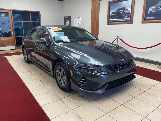 Used 2021 Kia K5 LXS FWD image 9