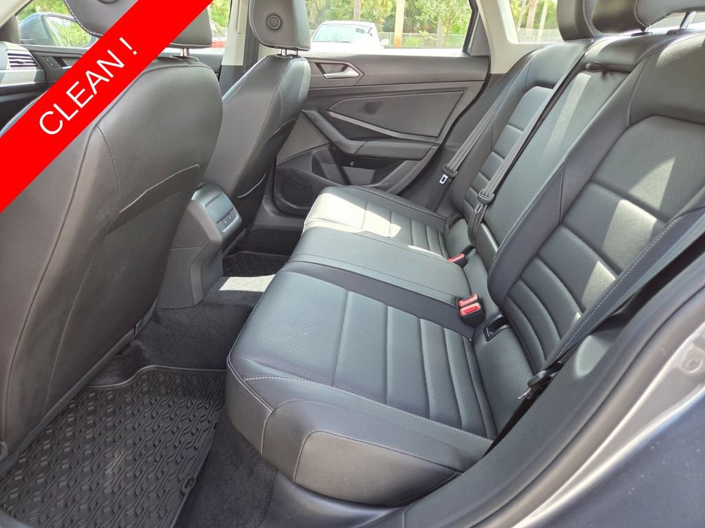 Used 2021 Volkswagen Jetta SE FWD image 21