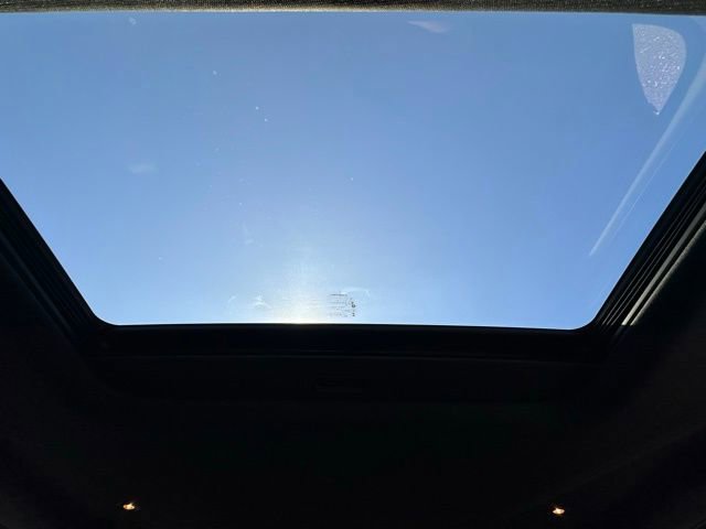 Used 2021 Jeep Grand Cherokee Limited image 18