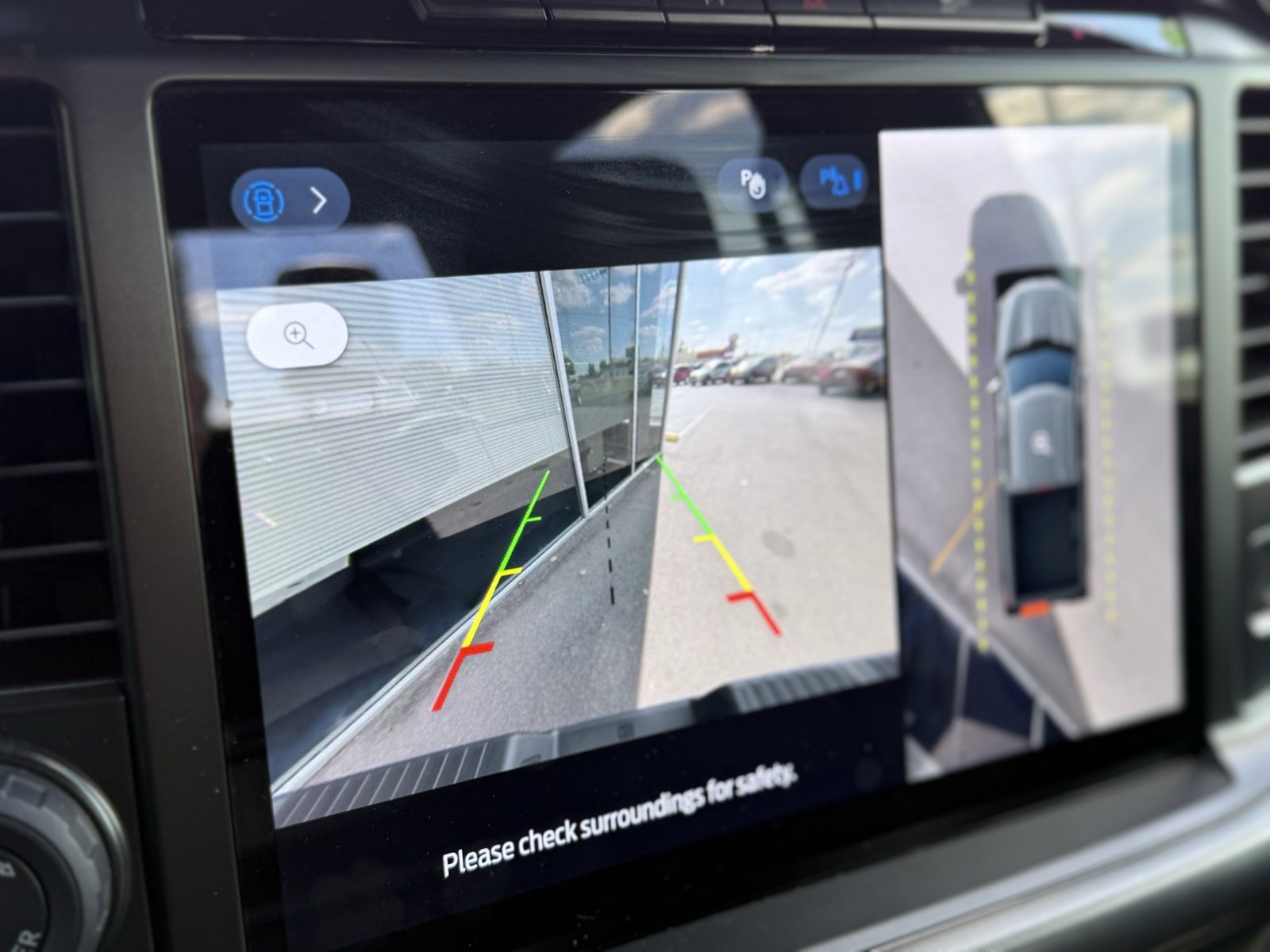 Used 2024 Ford F150 Lariat w/ Equipment Group 502A High image 22