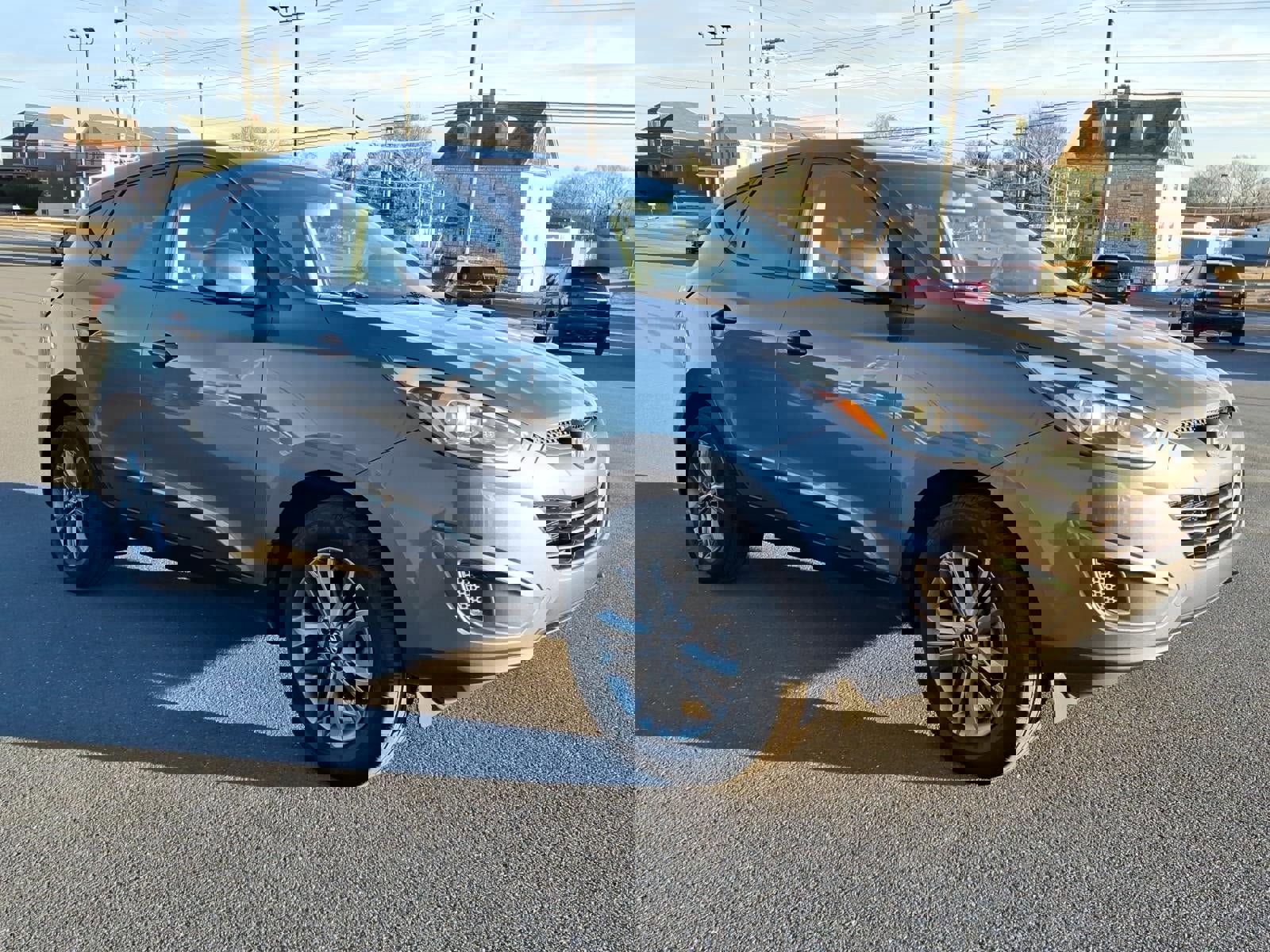 Used 2015 Hyundai Tucson GLS image 2