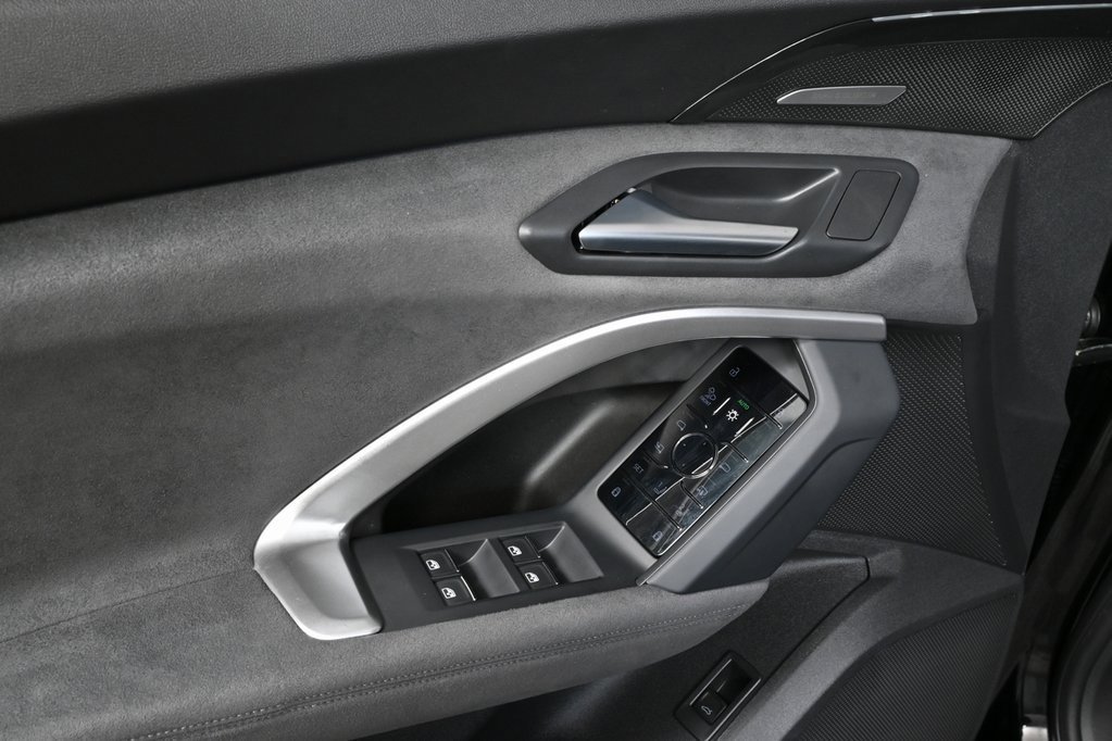 Used 2025 Audi SQ5 Premium Plus image 6