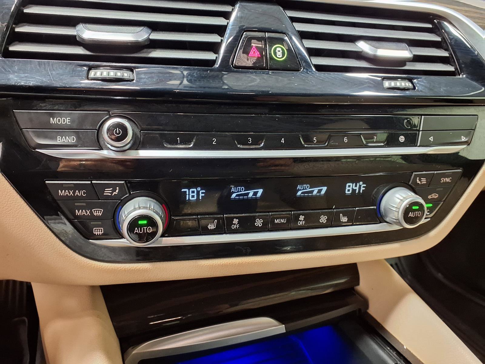 Used 2022 BMW 540i w/ Premium Package RWD image 15