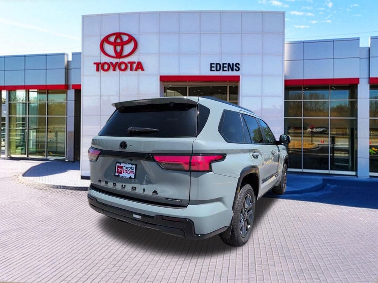 New 2026 Toyota Sequoia Platinum AWD/4WD image 3