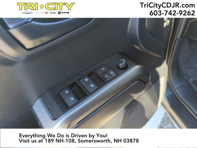 Used 2023 Toyota Tacoma SR5 image 17