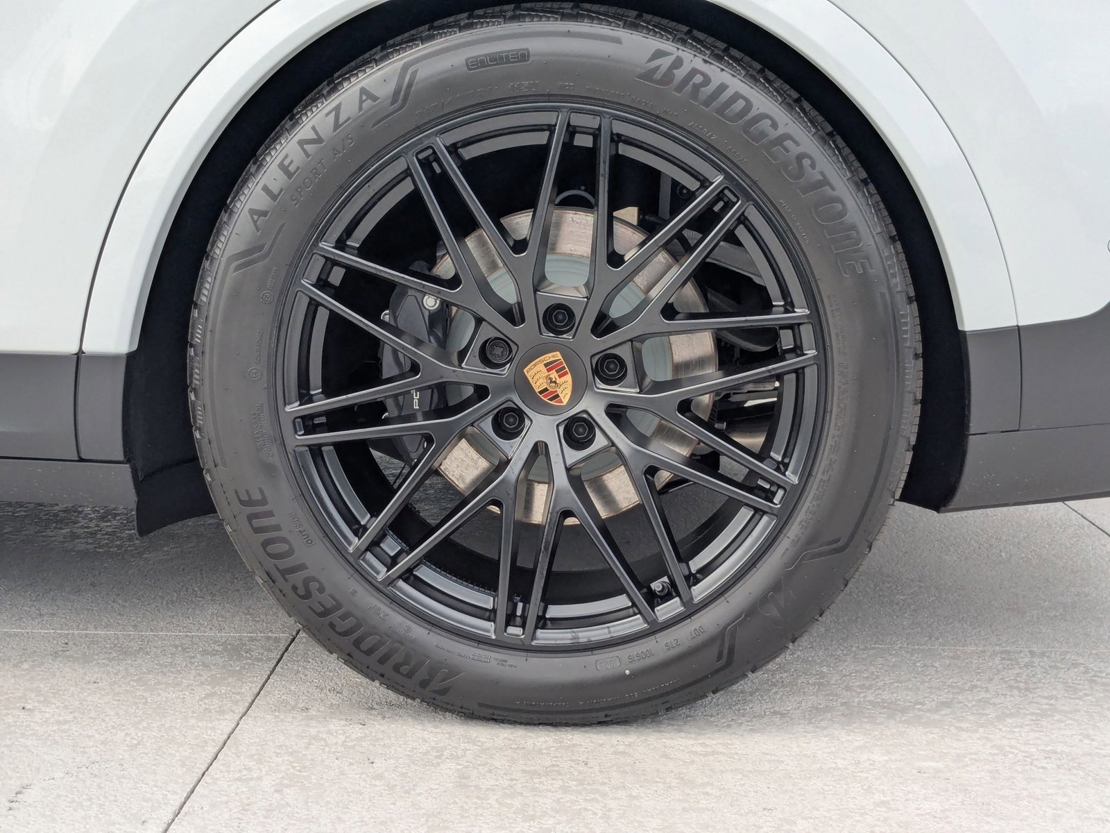 New 2026 Porsche Cayenne E-Hybrid image 29