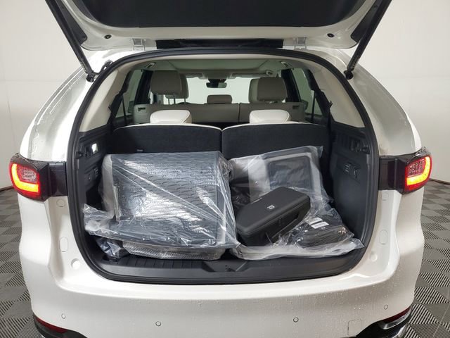 New 2026 MAZDA CX-90 Plug-In Hybrid w/ Premium Plus image 9