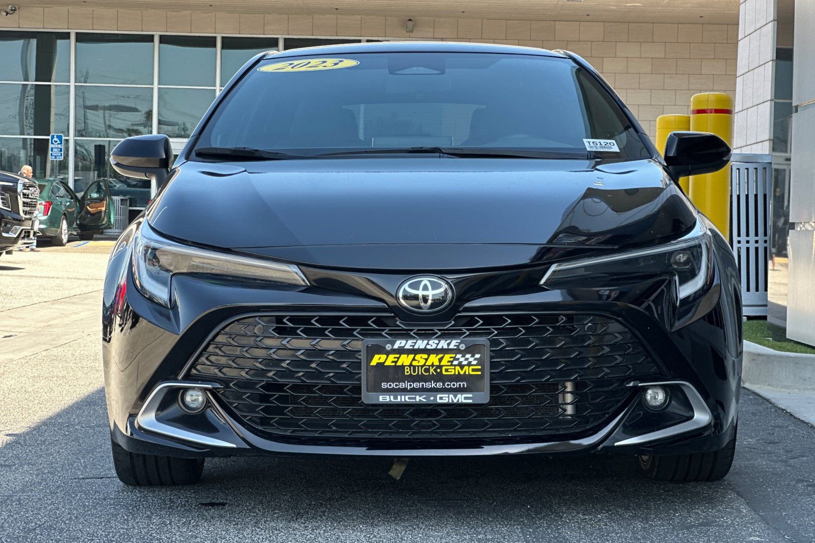 Used 2023 Toyota Corolla XSE FWD image 9