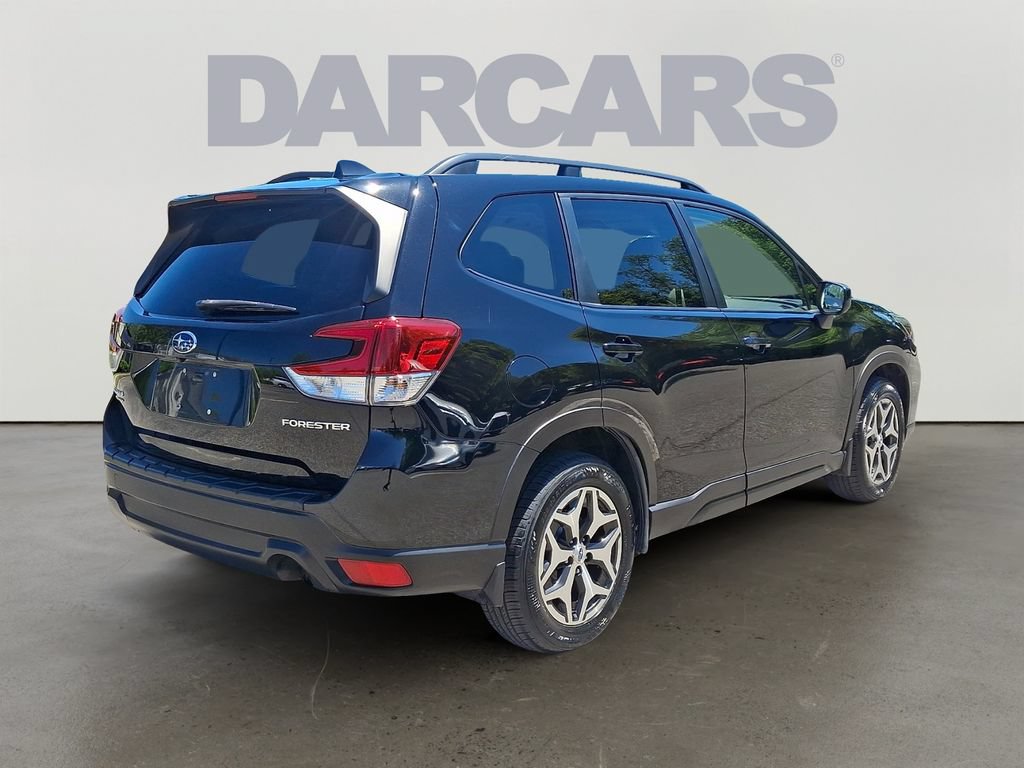 Used 2020 Subaru Forester Premium AWD/4WD image 6