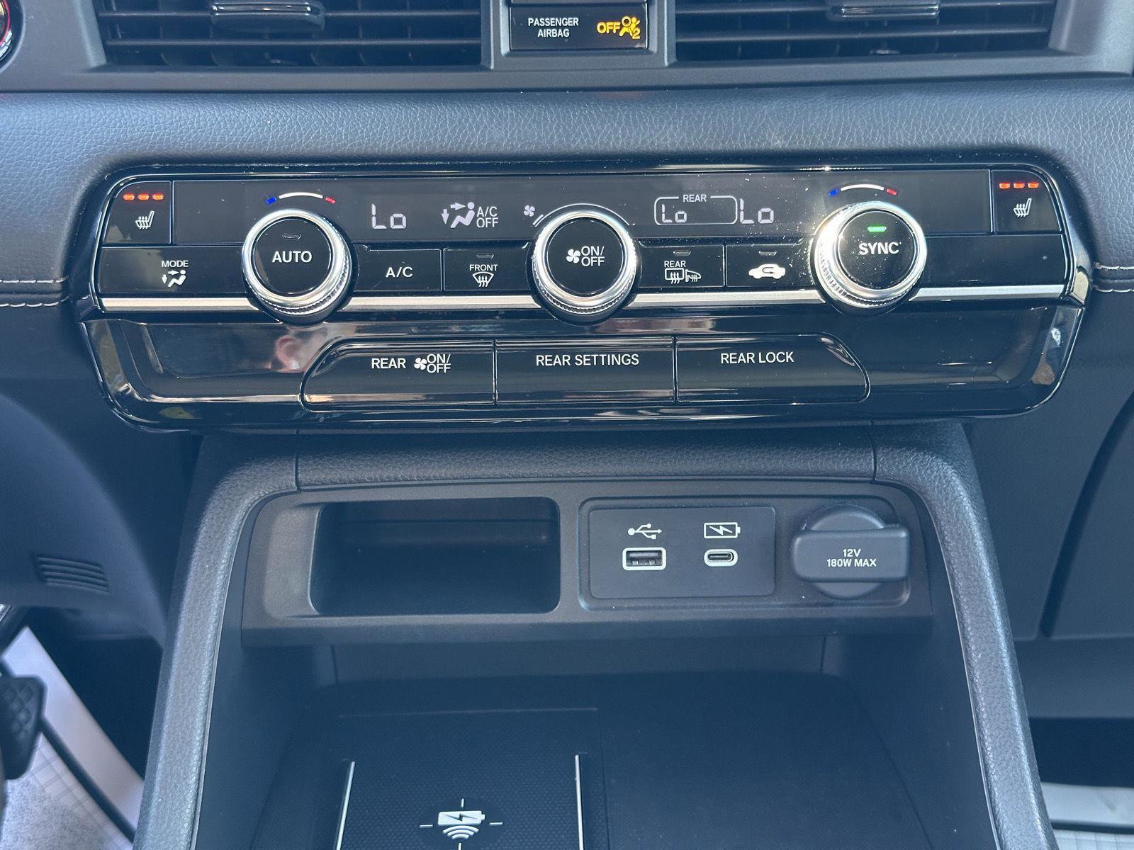 Certified 2025 Honda Pilot Touring image 25