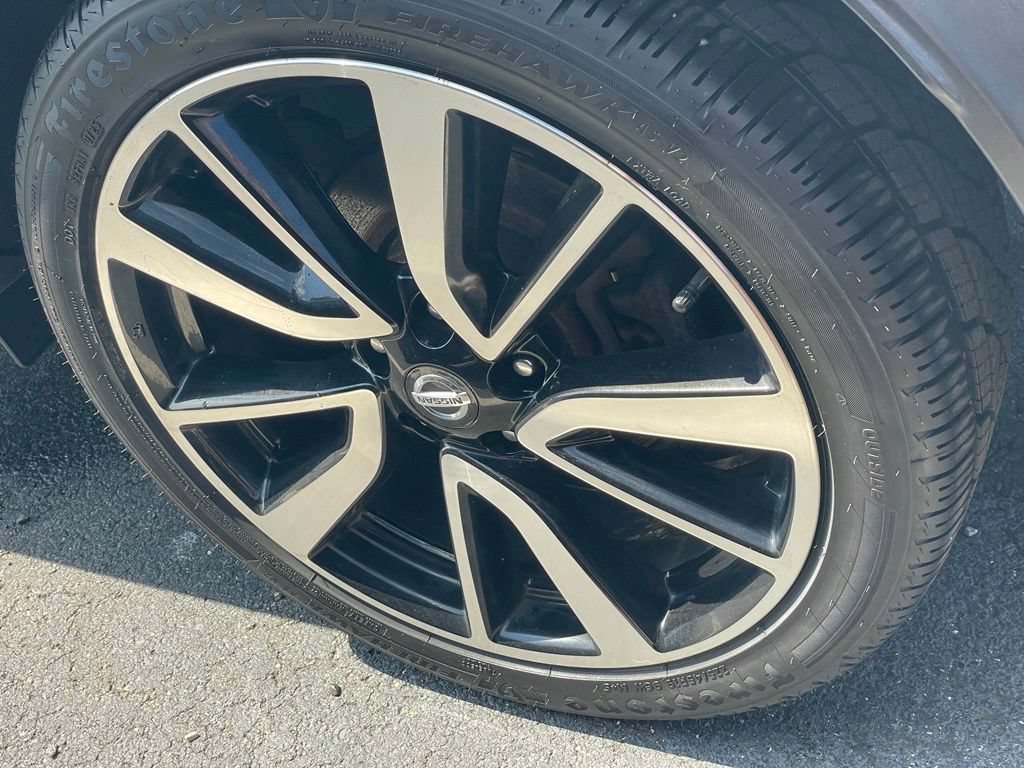Used 2019 Nissan Rogue Sport SL AWD/4WD image 28