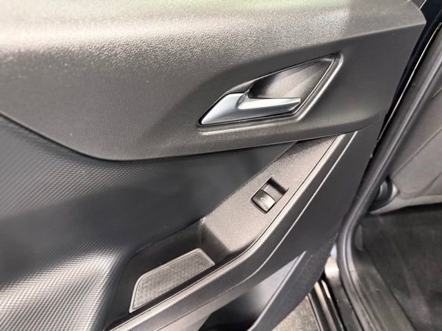 Used 2025 Chevrolet Equinox LT image 18