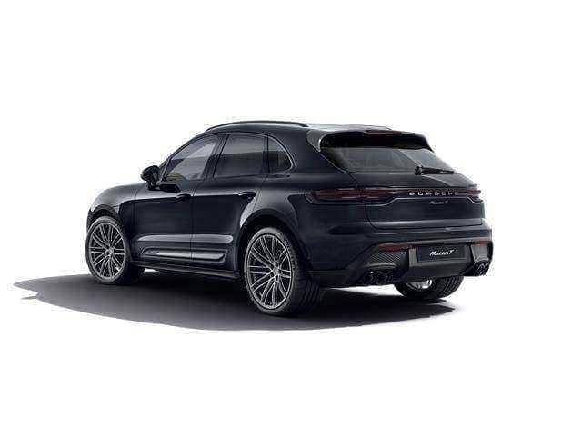 Certified 2025 Porsche Macan image 33
