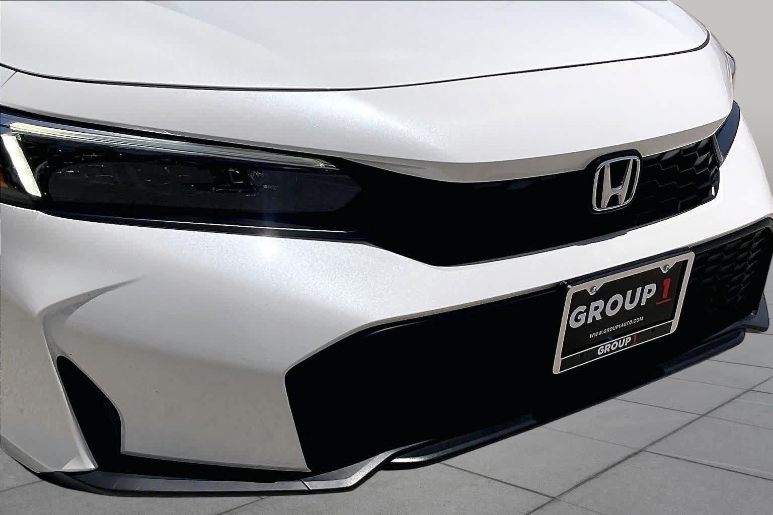 Used 2025 Honda Civic Sport image 29