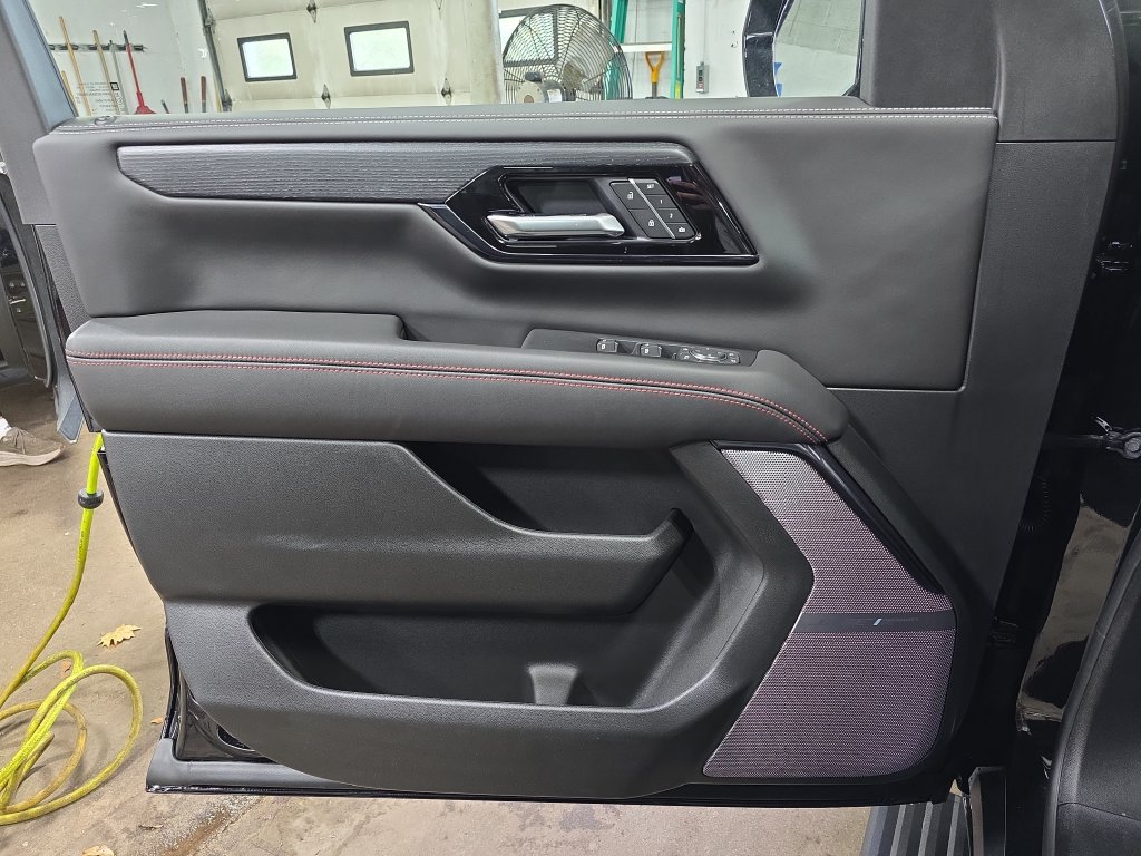 New 2026 GMC Yukon AT4 Ultimate AWD/4WD image 29