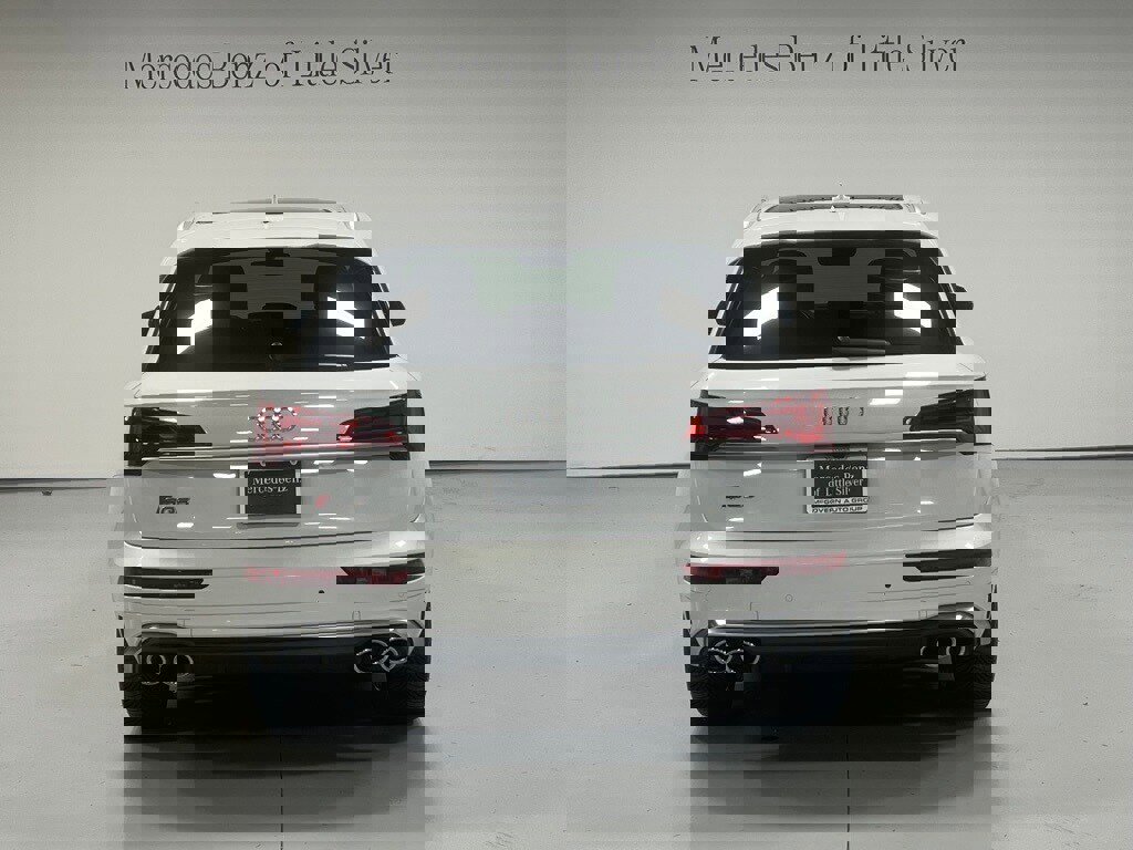 Used 2021 Audi SQ5 Premium Plus w/ Premium Plus Package image 4
