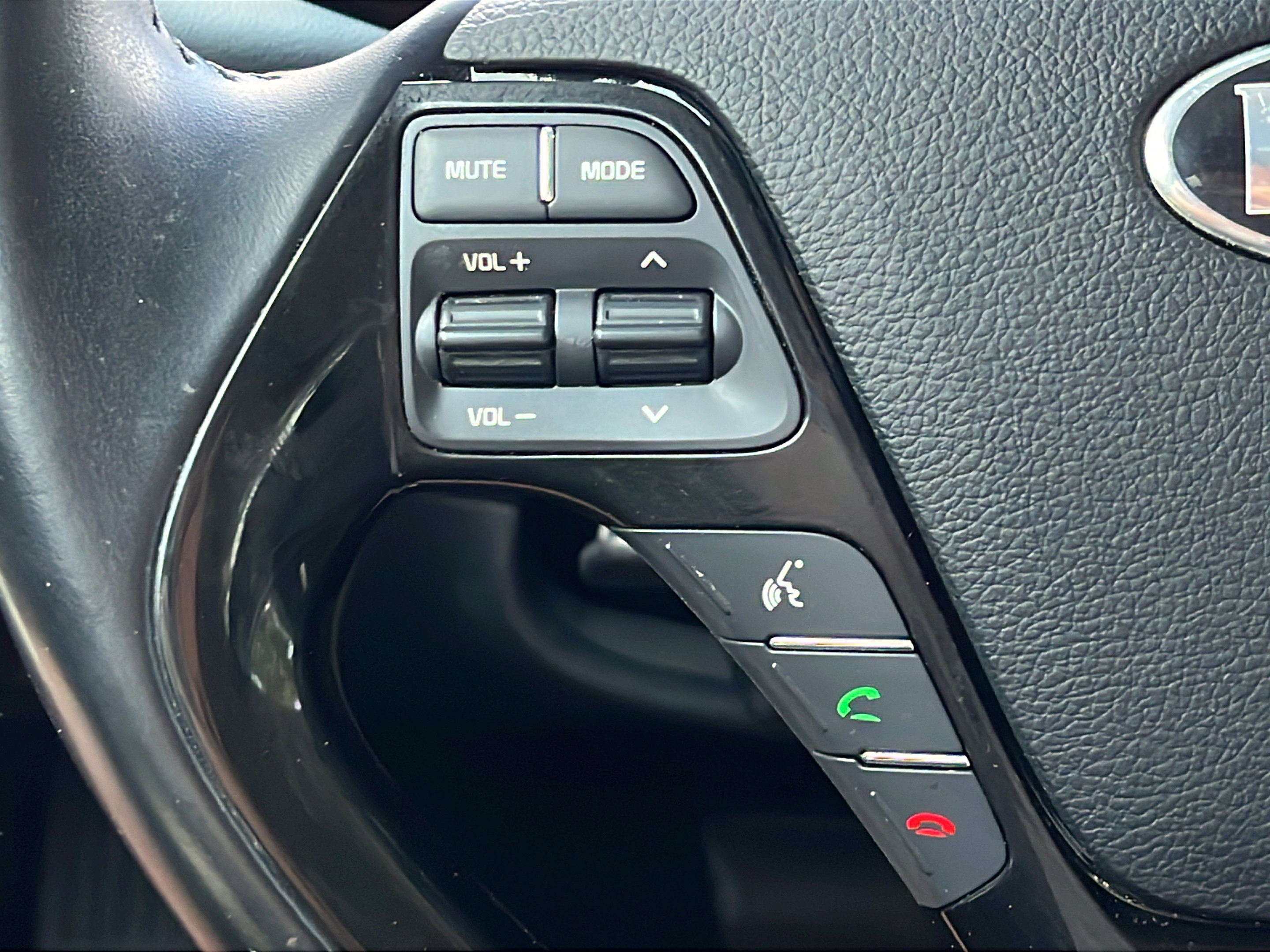 Used 2017 Kia Forte EX FWD image 18