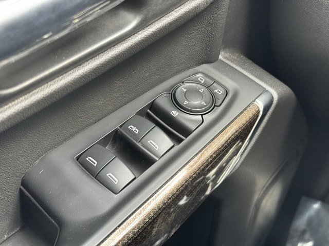 Used 2020 Chevrolet Silverado 1500 LT w/ All-Star Edition image 31