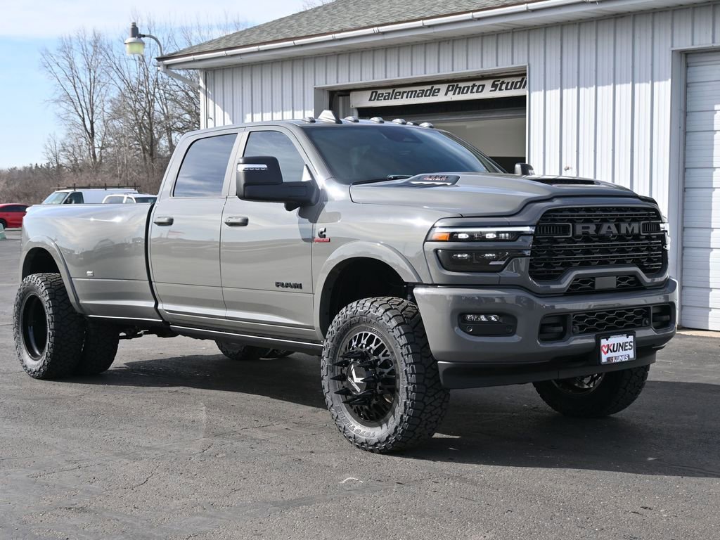 New 2026 RAM 3500 Limited AWD/4WD image 2
