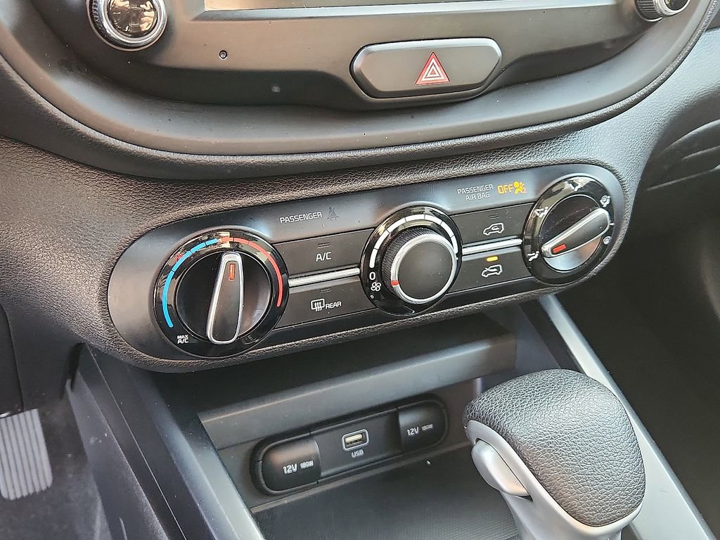 Used 2023 Kia Soul LX w/ Option Group 015 image 15