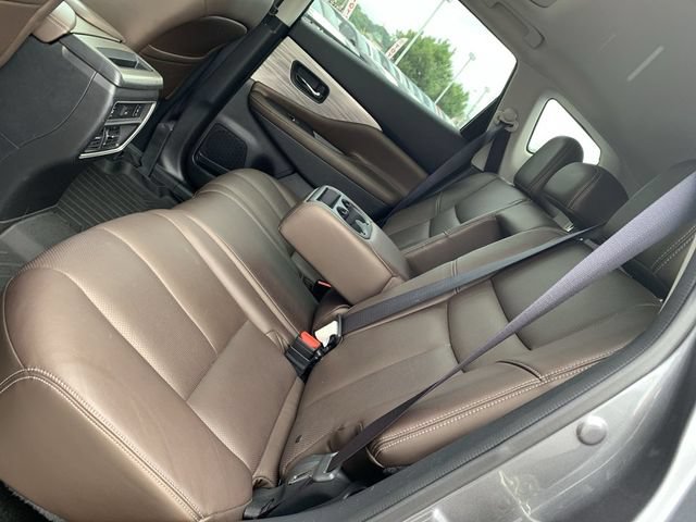 Used 2015 Nissan Murano Platinum w/ Platinum Technology Package AWD/4WD image 10