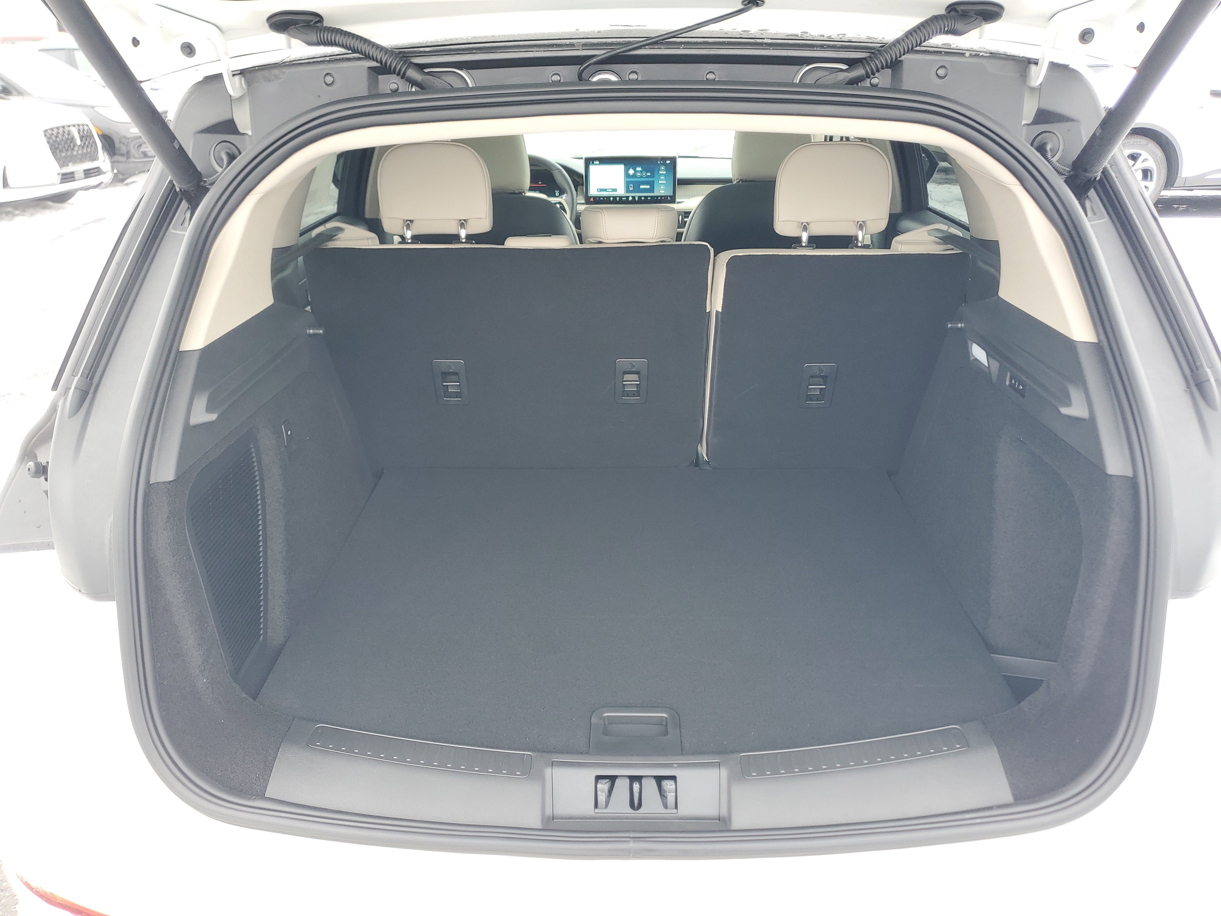 New 2026 Lincoln Corsair Premiere AWD/4WD image 29